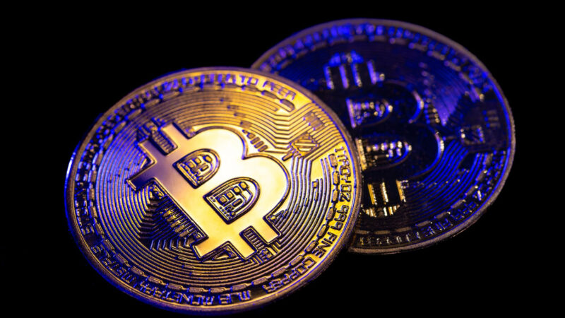 Bitcoin em 2026: Ainda vale a pena investir o que realmente importa para quem está começando?